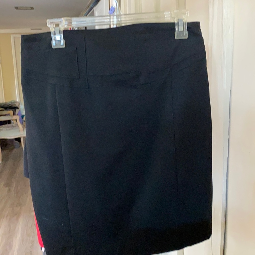 Black skirt. Length 21”.